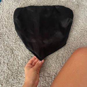 Black silk fashionnova crop top open back